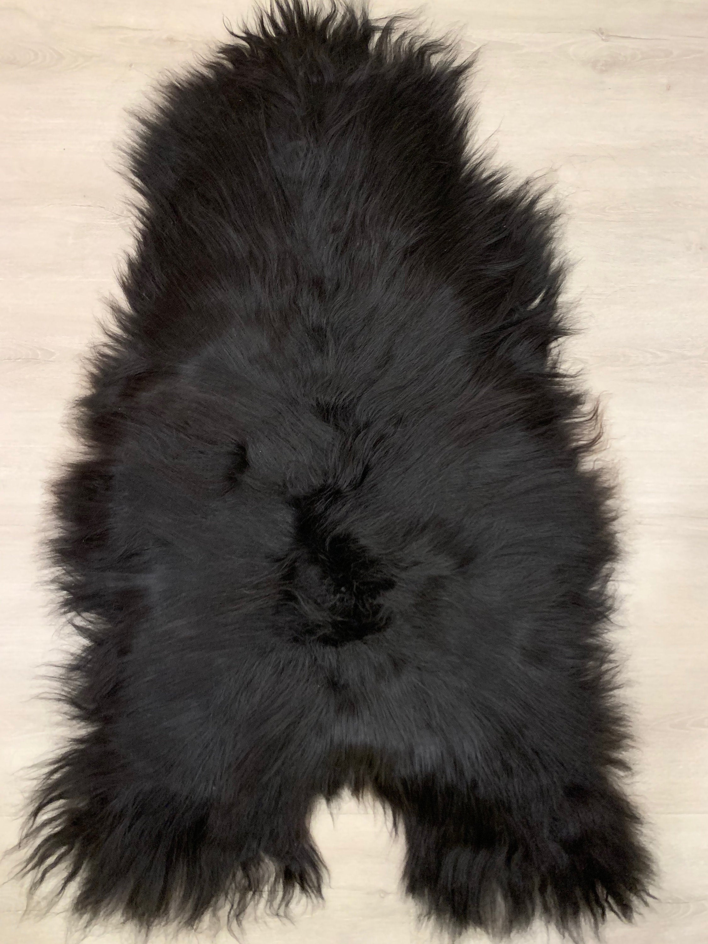 Icelandic Charcoal Black Sheepskin Rug Pelt Genuine Natural Soft Seat Cover Leather