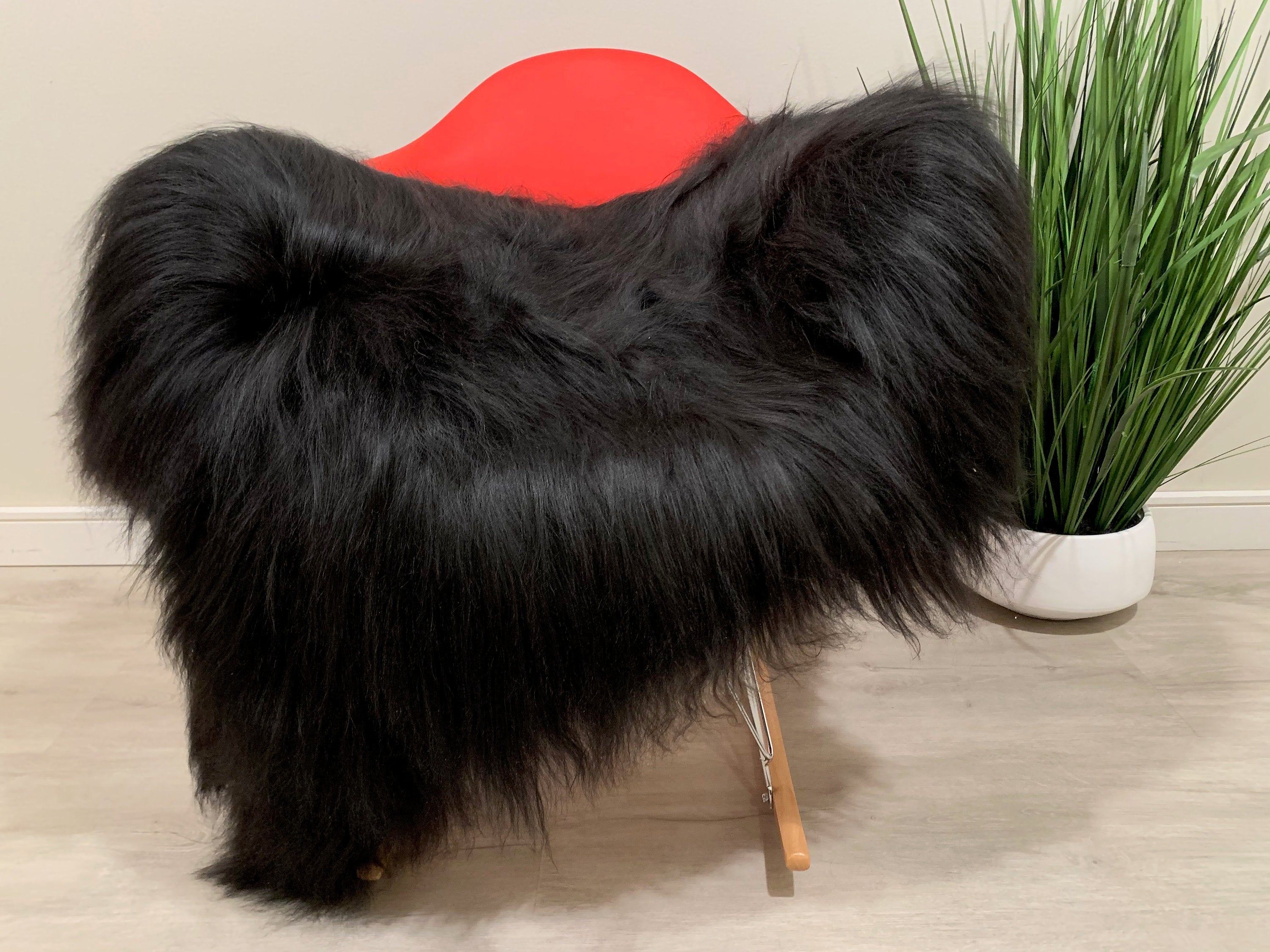 Icelandic Charcoal Black Sheepskin Rug Pelt Genuine Natural Soft Seat Cover Leather