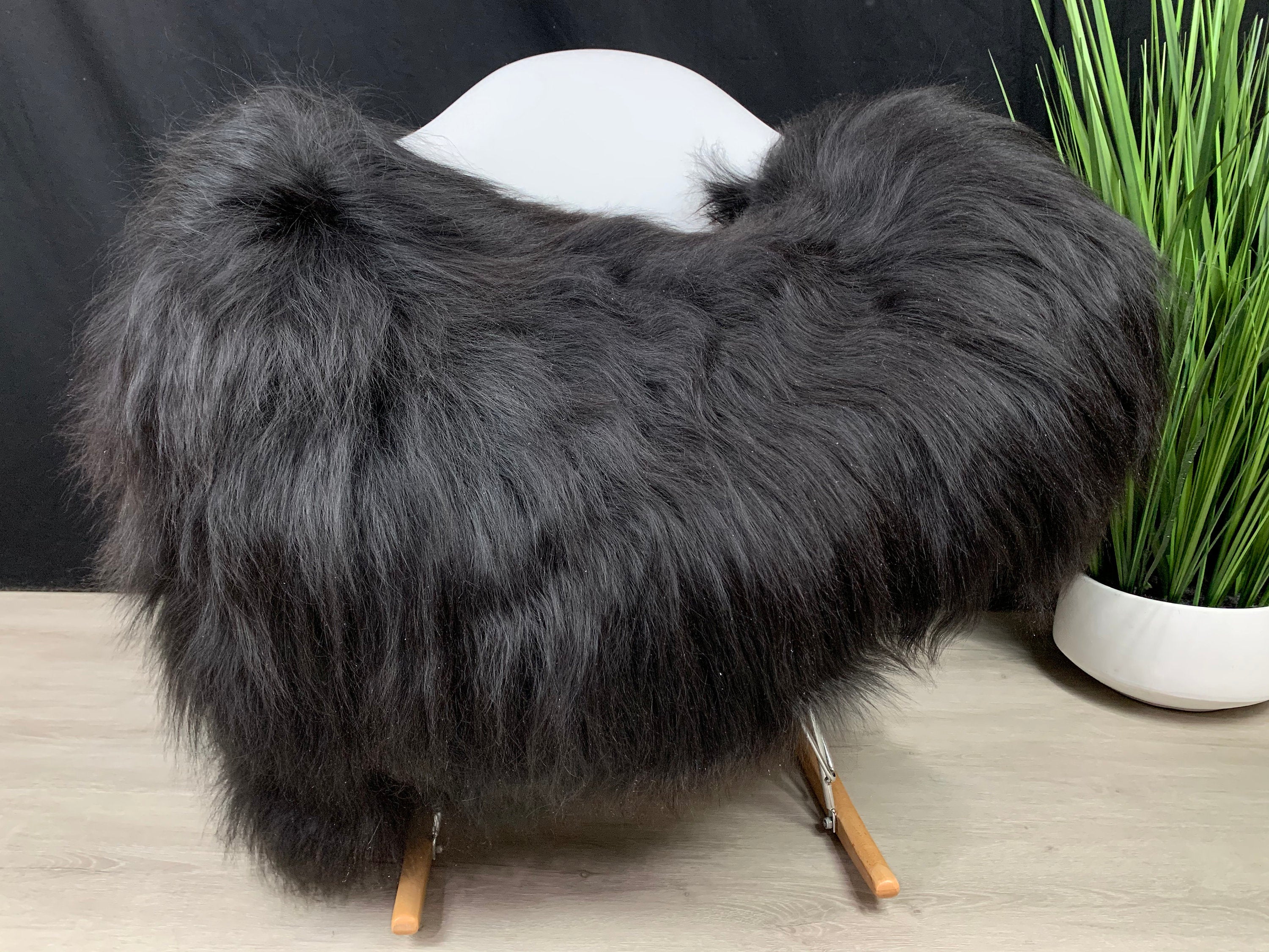 Black Icelandic genuine sheepskin rug * Beautiful sheepskin black natural color * Sheepskin seat cover * Sheepskin pet bed throw