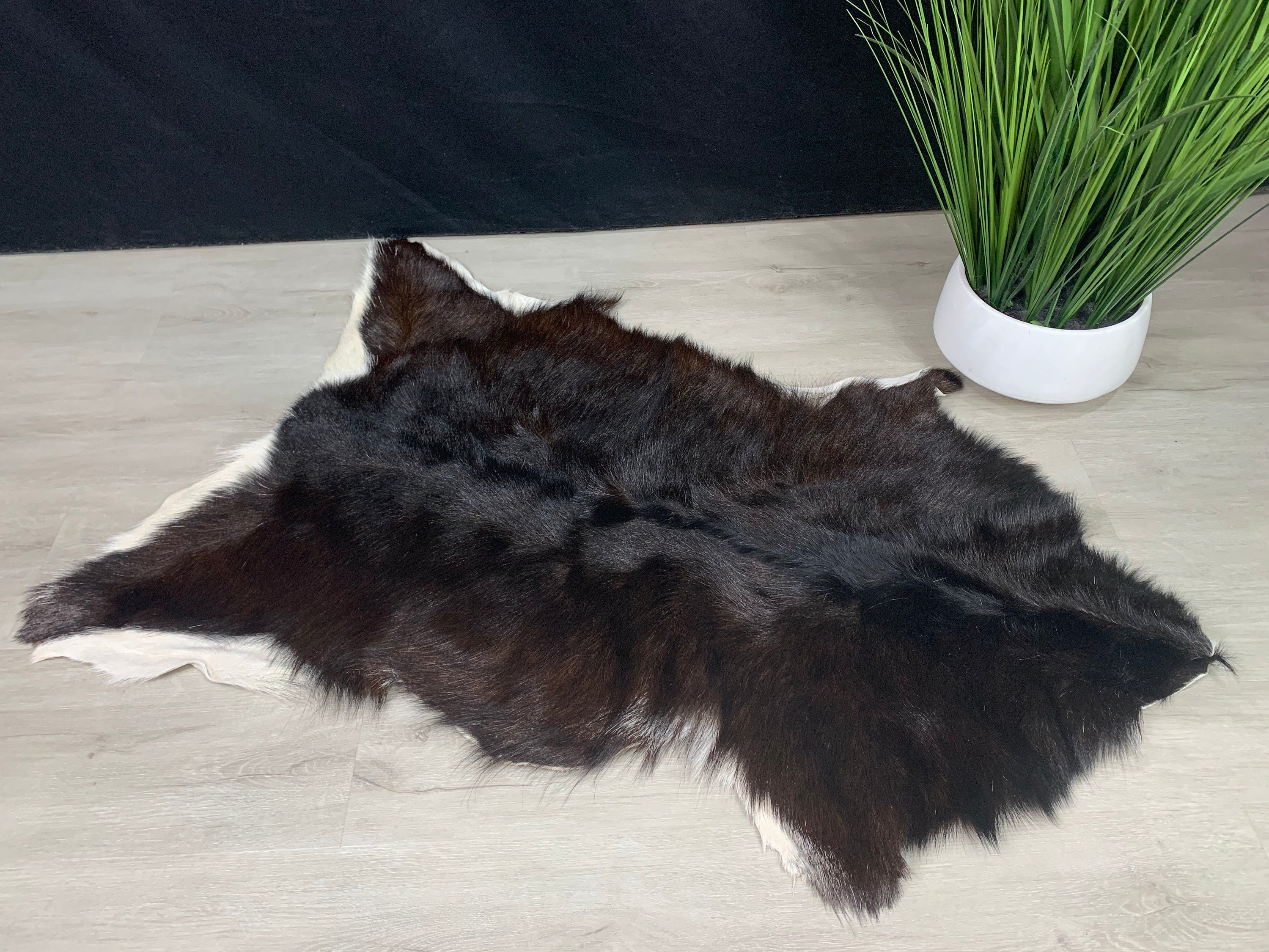 Large Goat Rug Pelt Hide, Real Goat Skin Rug, Genuine Natural Goat Hide