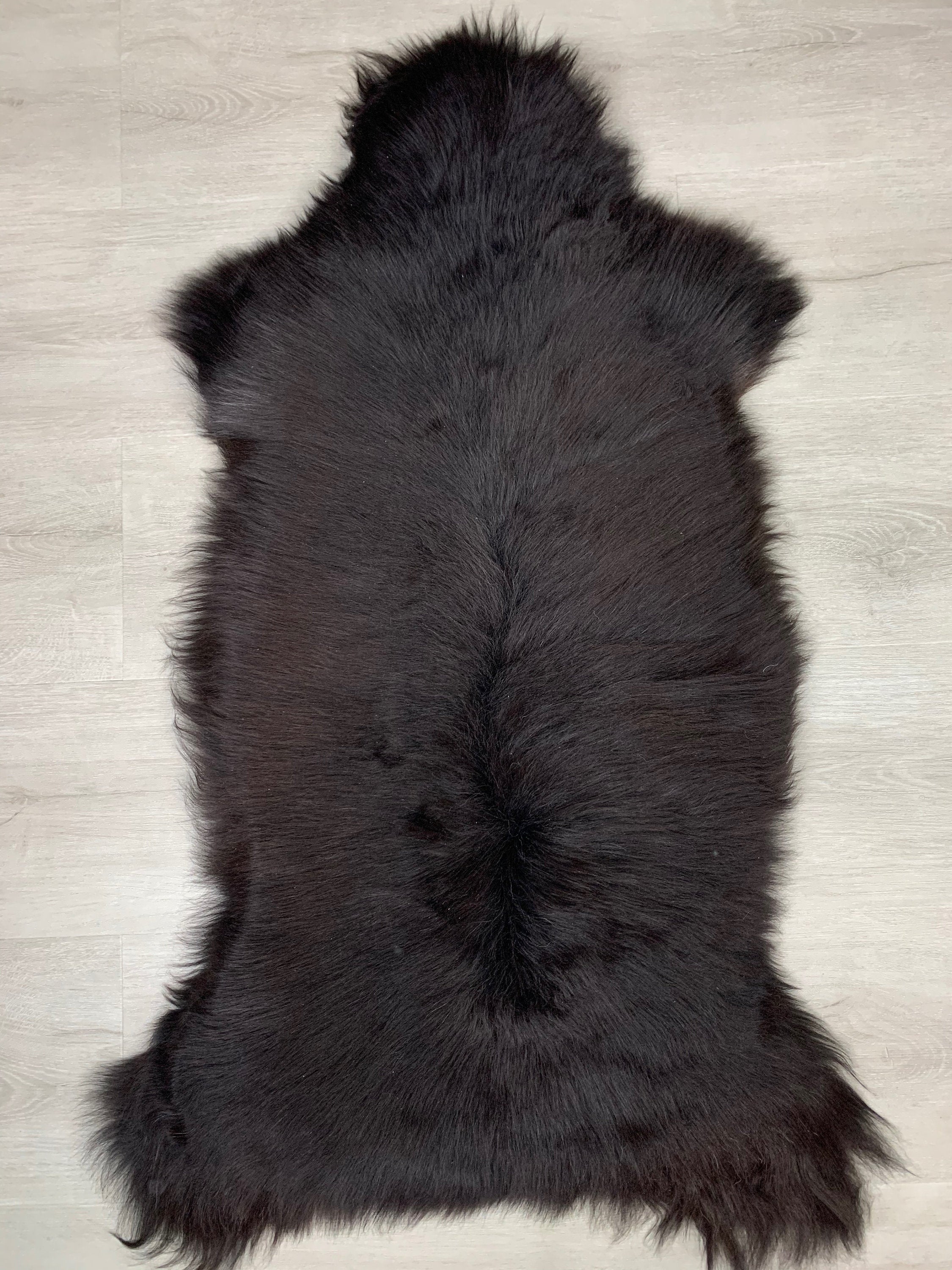 Natural Brown Sheepskin Rug Pelt Genuine Natural Soft Seat Cover Pet Bed Throw