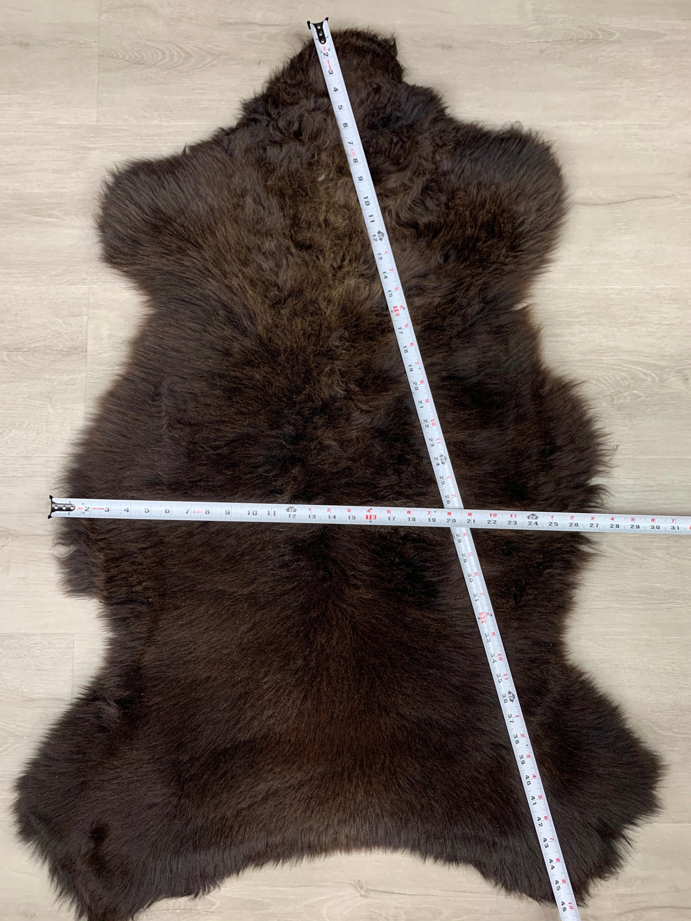 Genuine Sheepskin rug * Beautiful  Brown  natural color * Pet bed Comfort blanket