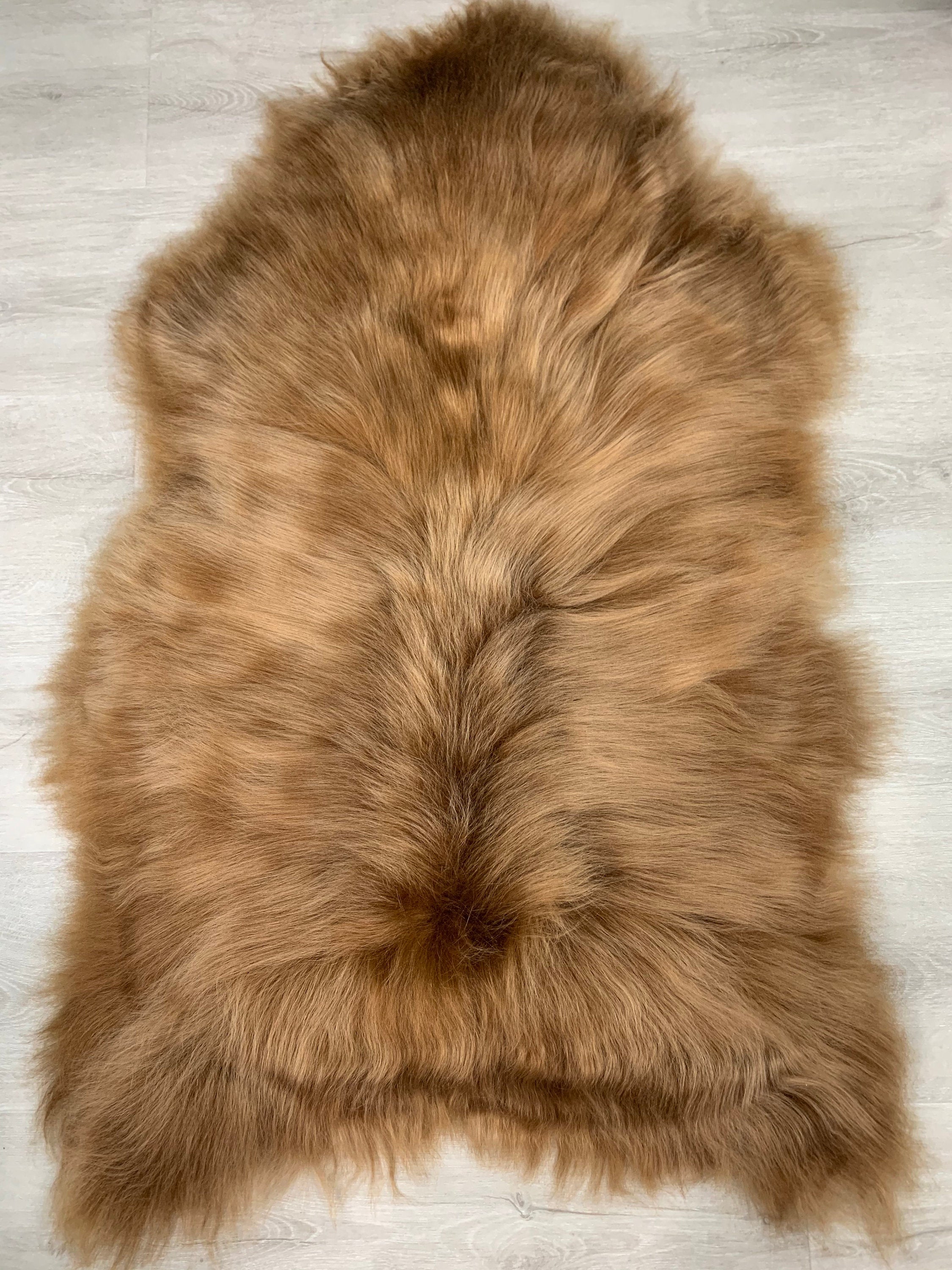 IcIcelandic copper genuine sheepskin rug * beautiful sheepskin fur Throw rug * Natural sheepskin pelt *  Kids play rug