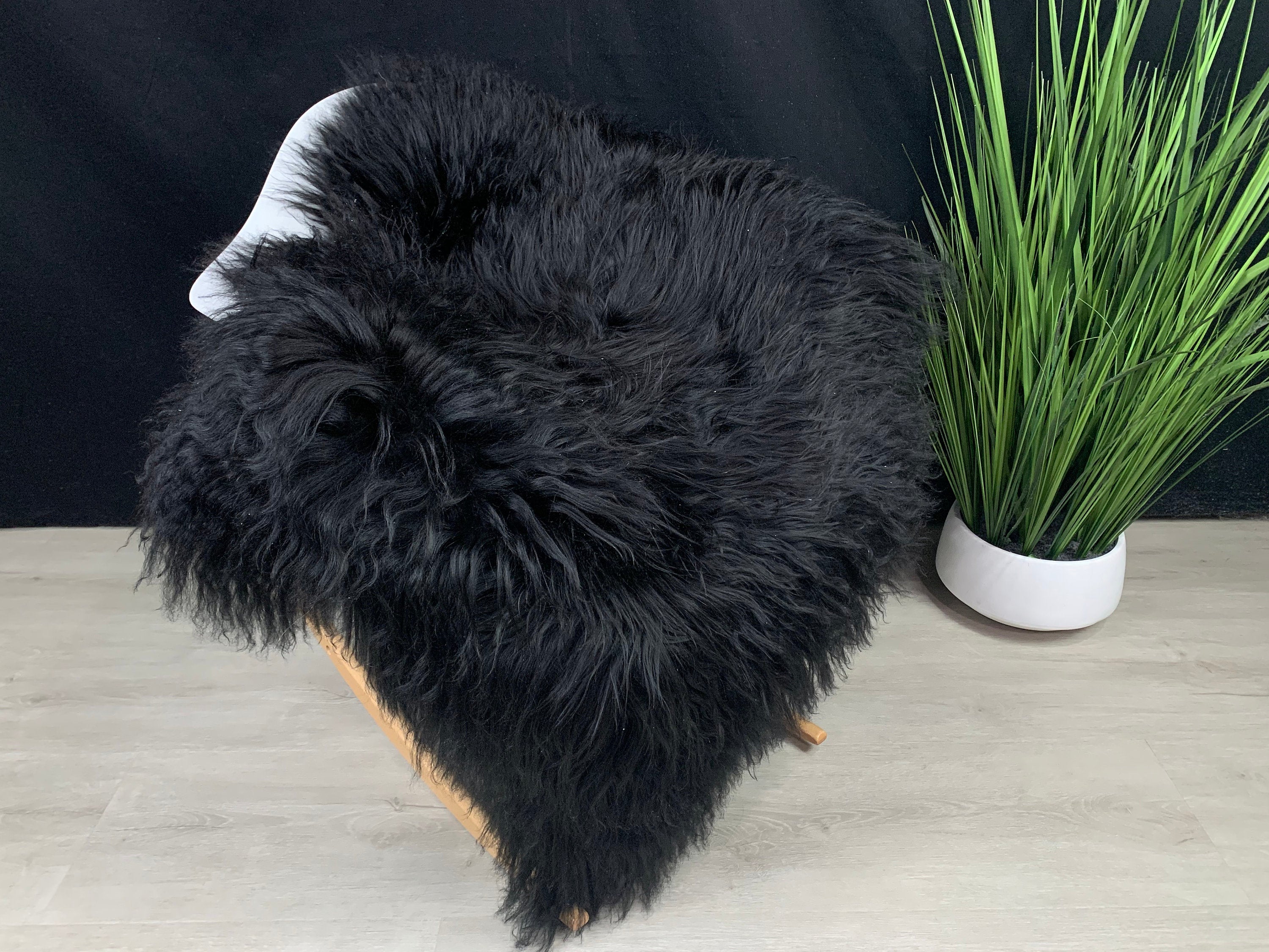 Sheepskin / Natural Icelandic Black Sheepskin Rug * Genuine Natural Seat Cover* Comfort Pet Bed Throw