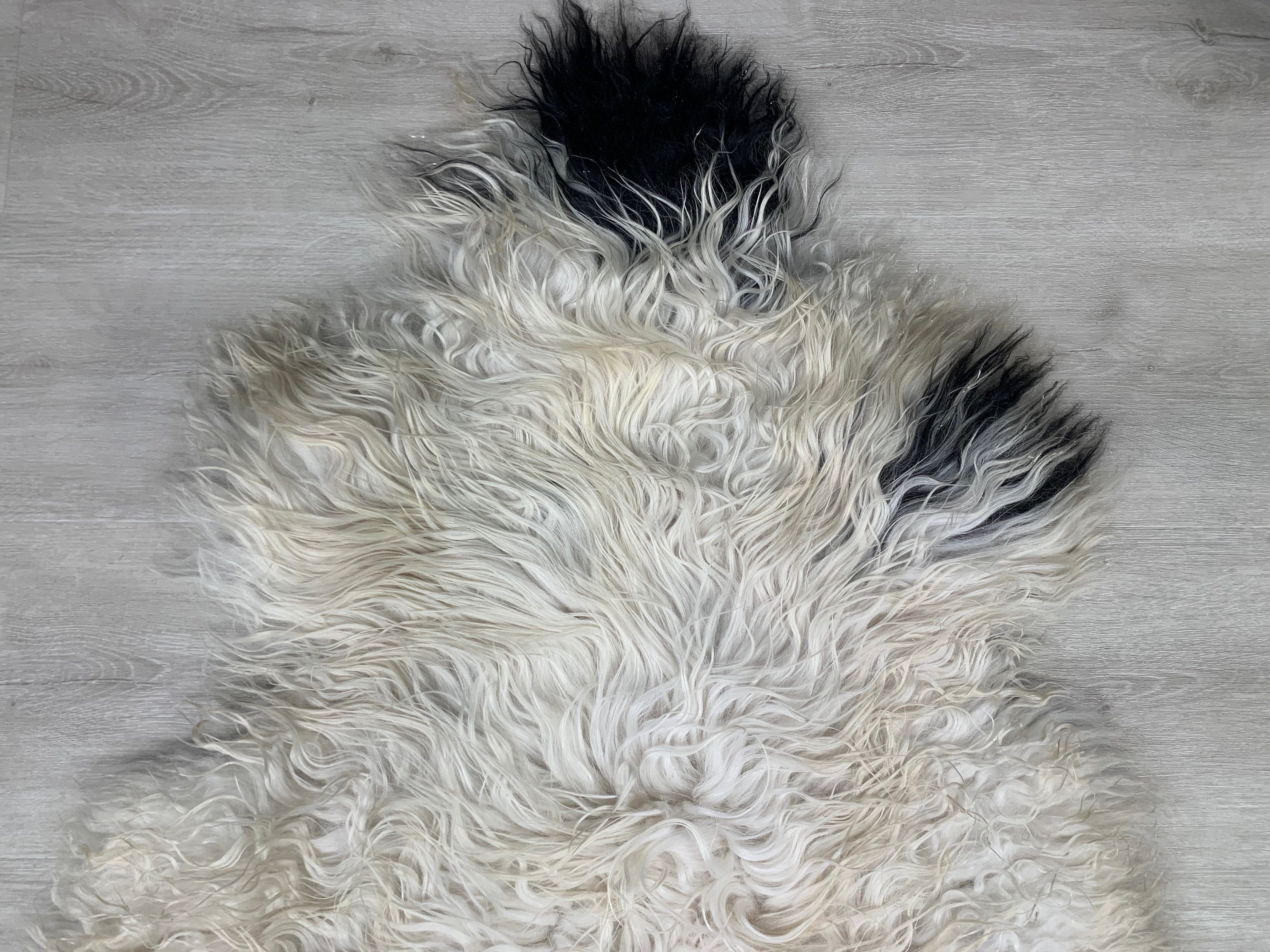 ICELANDIC Genuine Sheepskin rug * fur pelt * beautiful black natural color * sheepskin comfort pet bed top seat cover pelt