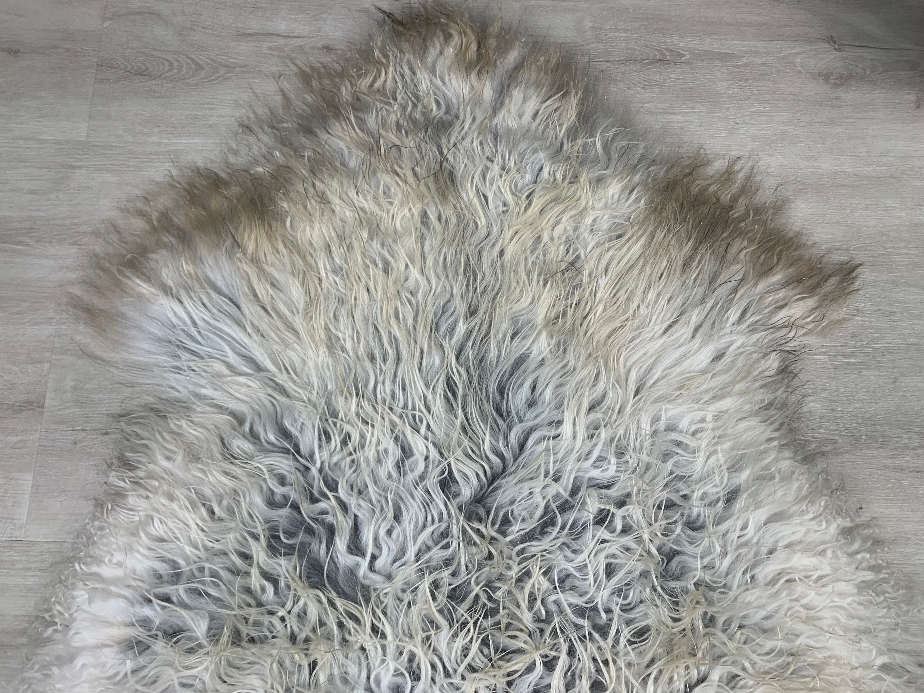 Unique Curly White Gray Genuine Sheepskin Rug Pelt Fur Rug  Natural Luxury Sheepskin