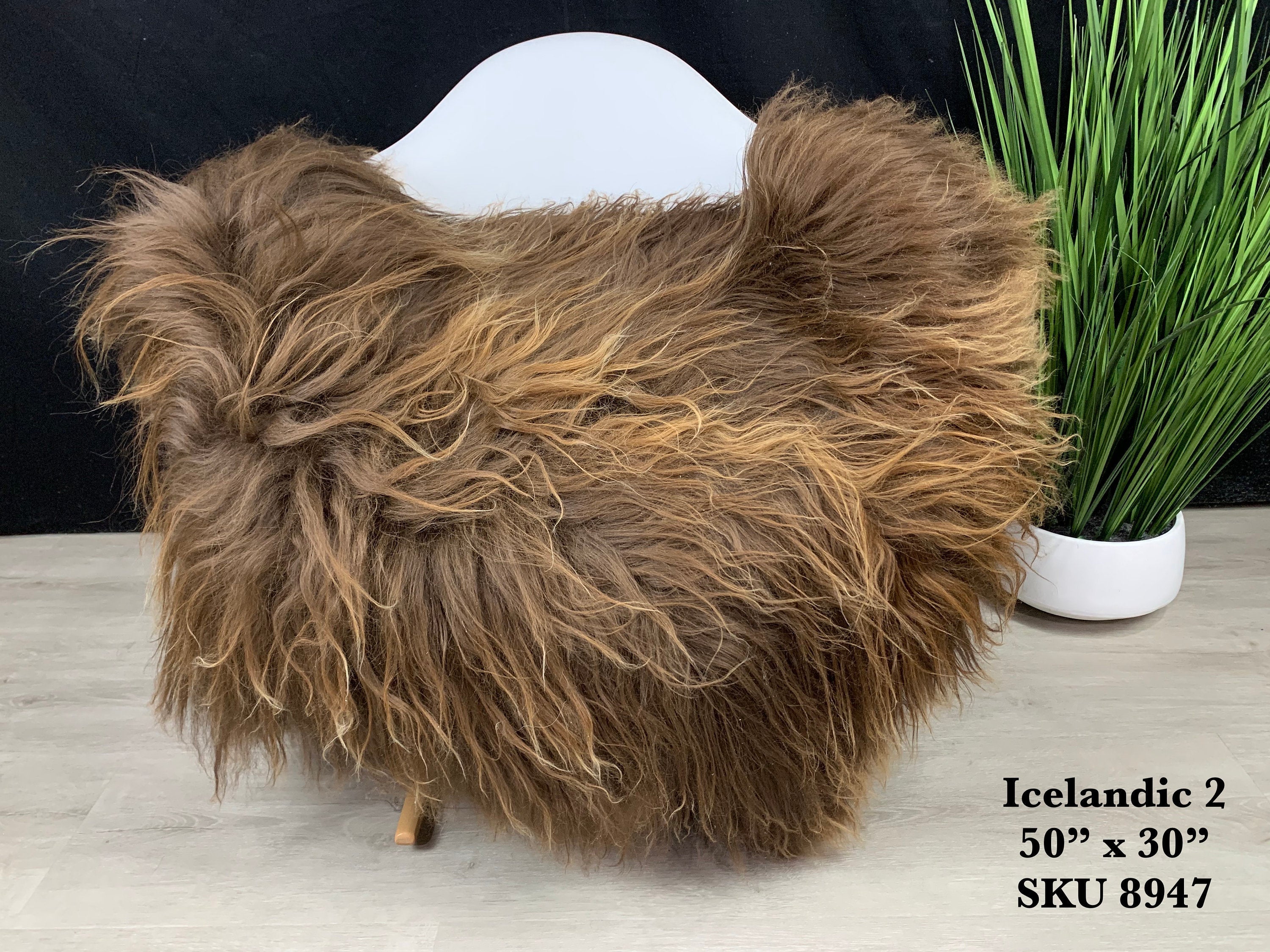 Large Icelandic Sheepskin Rug / White Black Gray Brown Sheepskin / Sheepskin Seat Cover / Sheepskin Throw / Sheepskin Pet Bed / Eco Friendly