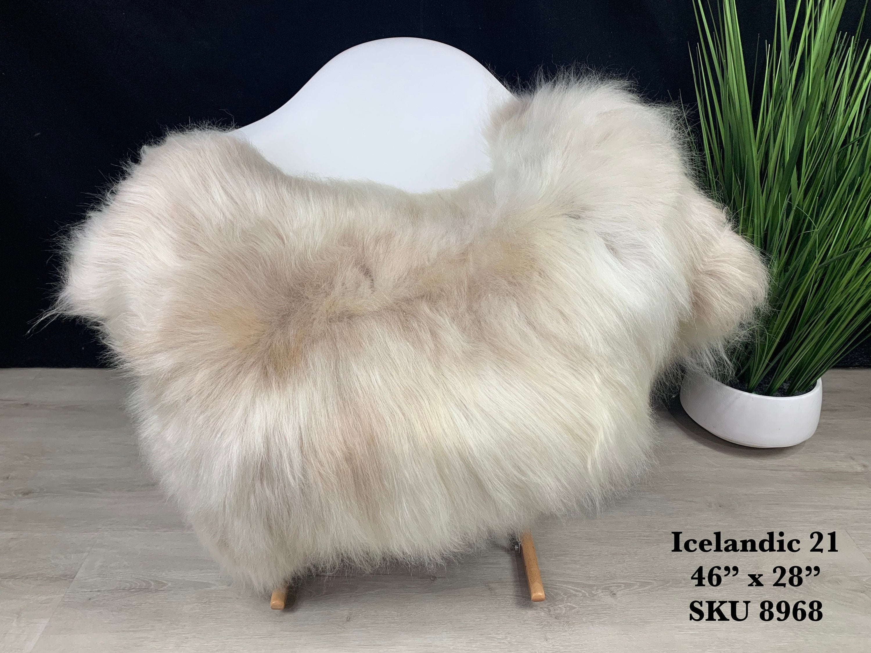 Genuine Icelandic Sheepskin Rugs /  Beautiful Natural Sheepskin Colors / Black White Gray Sheepskin Rug / Soft Wool Sheepskin Seat Cover