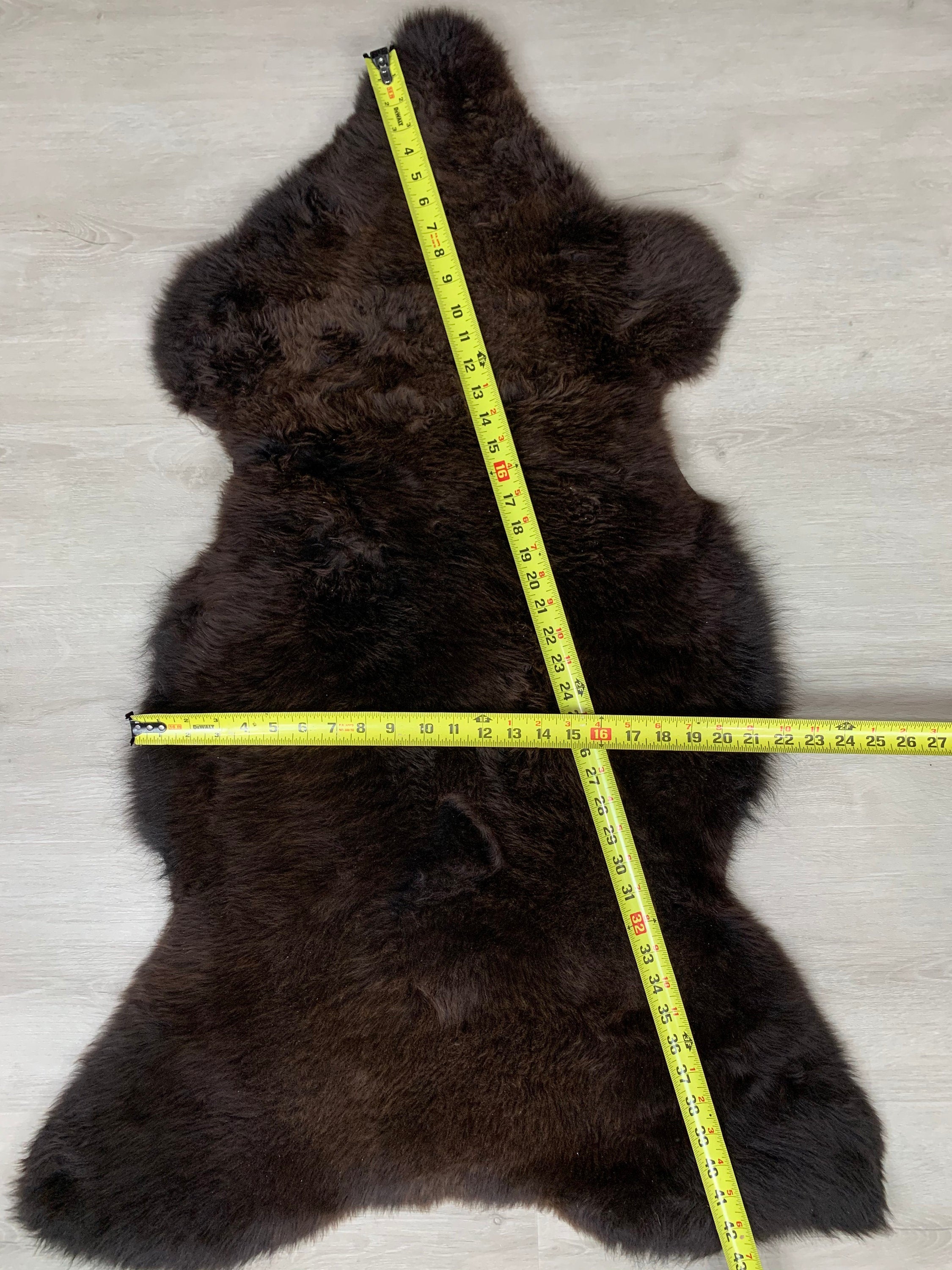 Genuine Sheepskin Rug * Beautiful Sheepskin Dark Brown natural color * Sheepskin Pet Bed Comfort Blanket * Animal Hide Fur Pelt * Seat Cover