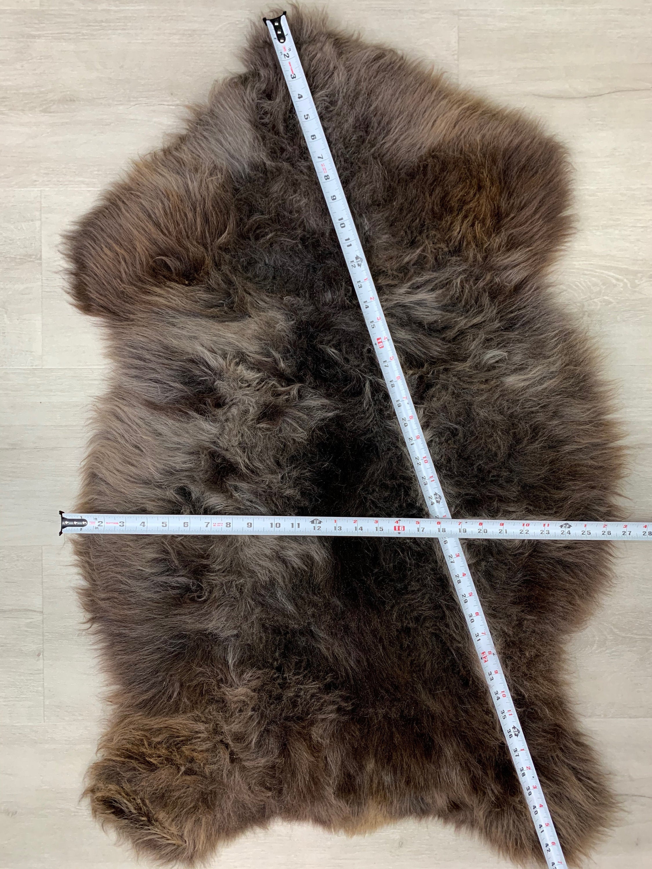 Genuine Sheepskin rug / Sheepskin Pelt / Sheepskin Beige Light Brown  natural color