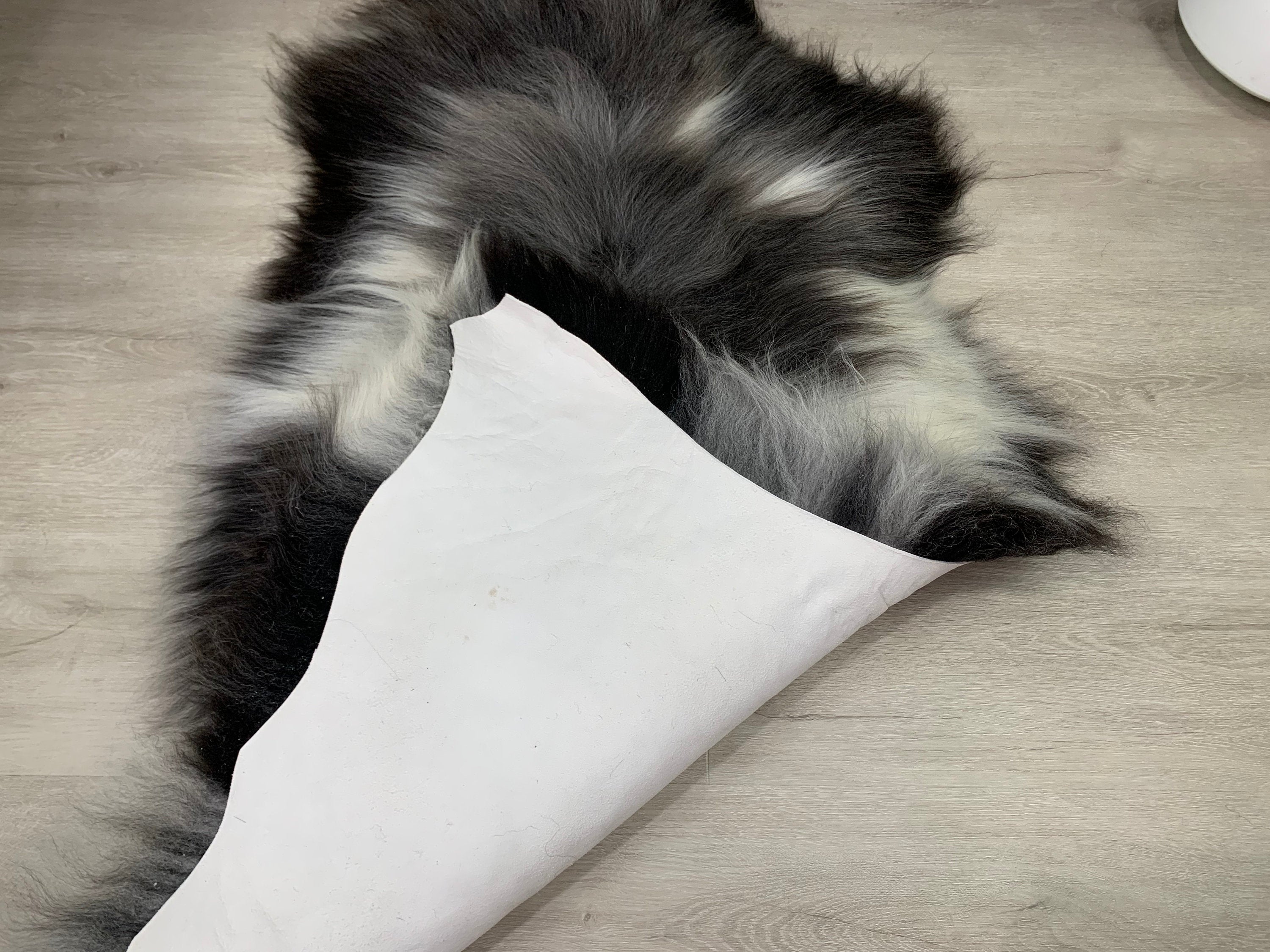 Natural White Gray Sheepskin Rug Genuine Sheepskin Pelt Real Sheepskin Seat Cover Pet Bed Throw