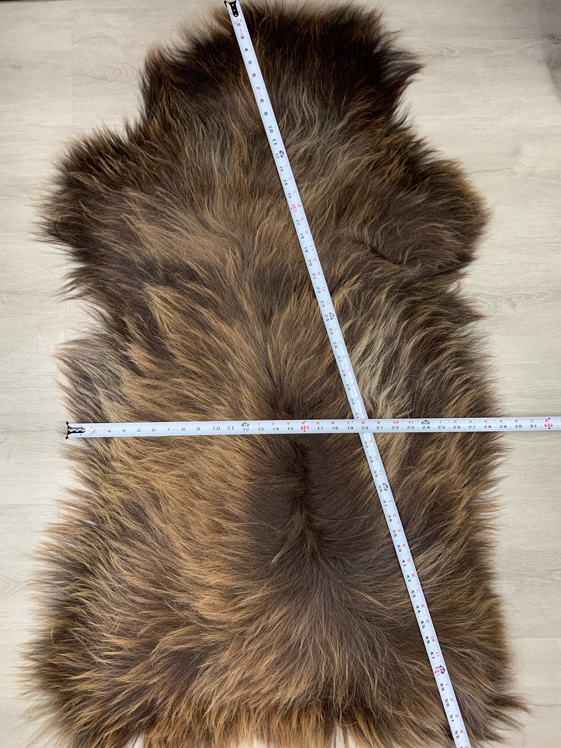 Icelandic Brown Sheepskin Rug Pelt Genuine Sheep Skin Pelt Seat Cover Pet Bed Throw