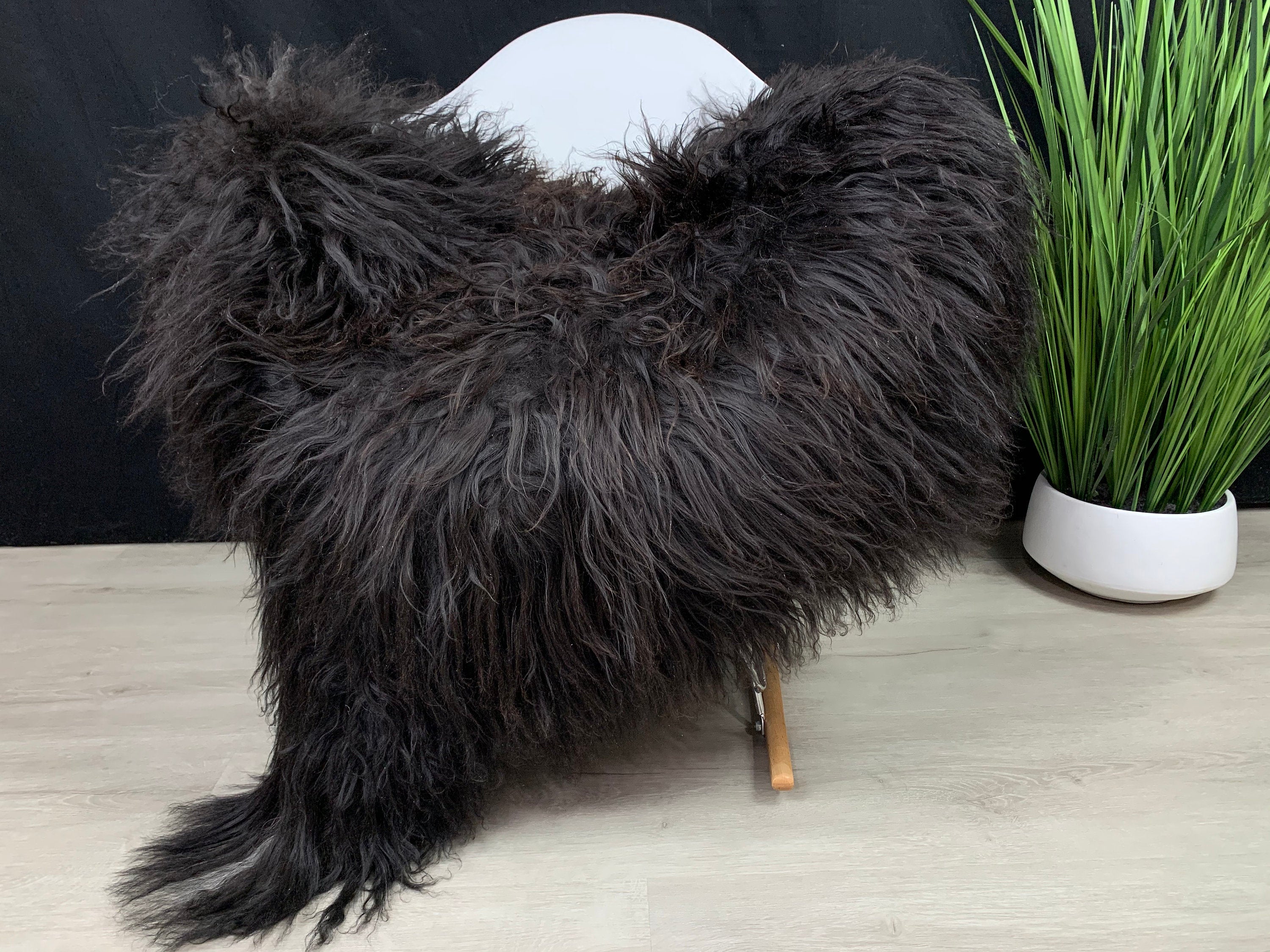 Large Icelandic Black Sheepskin Rug * Fur Throw Black Long Soft Wool * Pet Bed Blanket