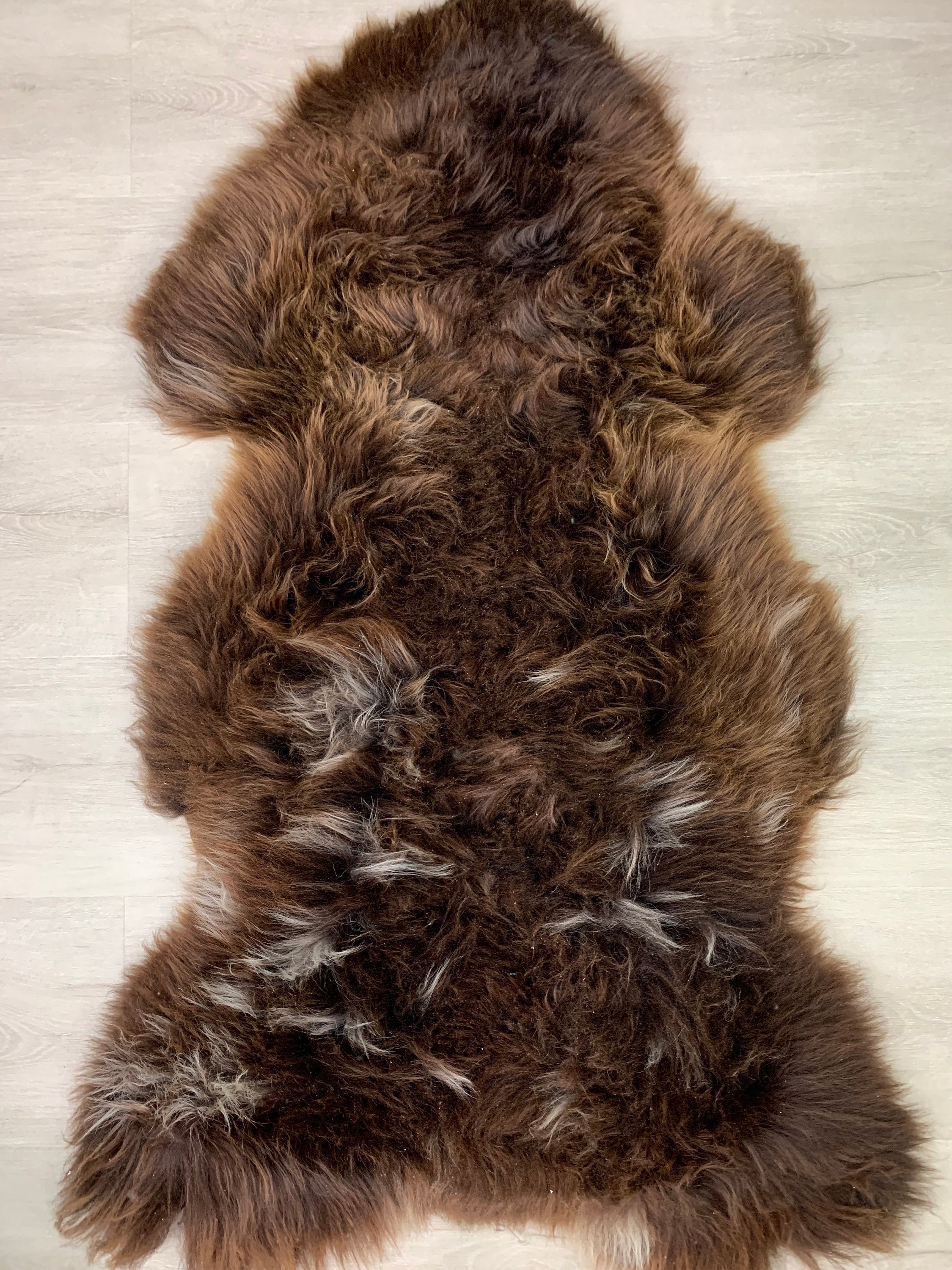 Beautiful Brown Sheepskin Rug Pelt Genuine Natural Soft Best Seat Cover Pet Bed Throw