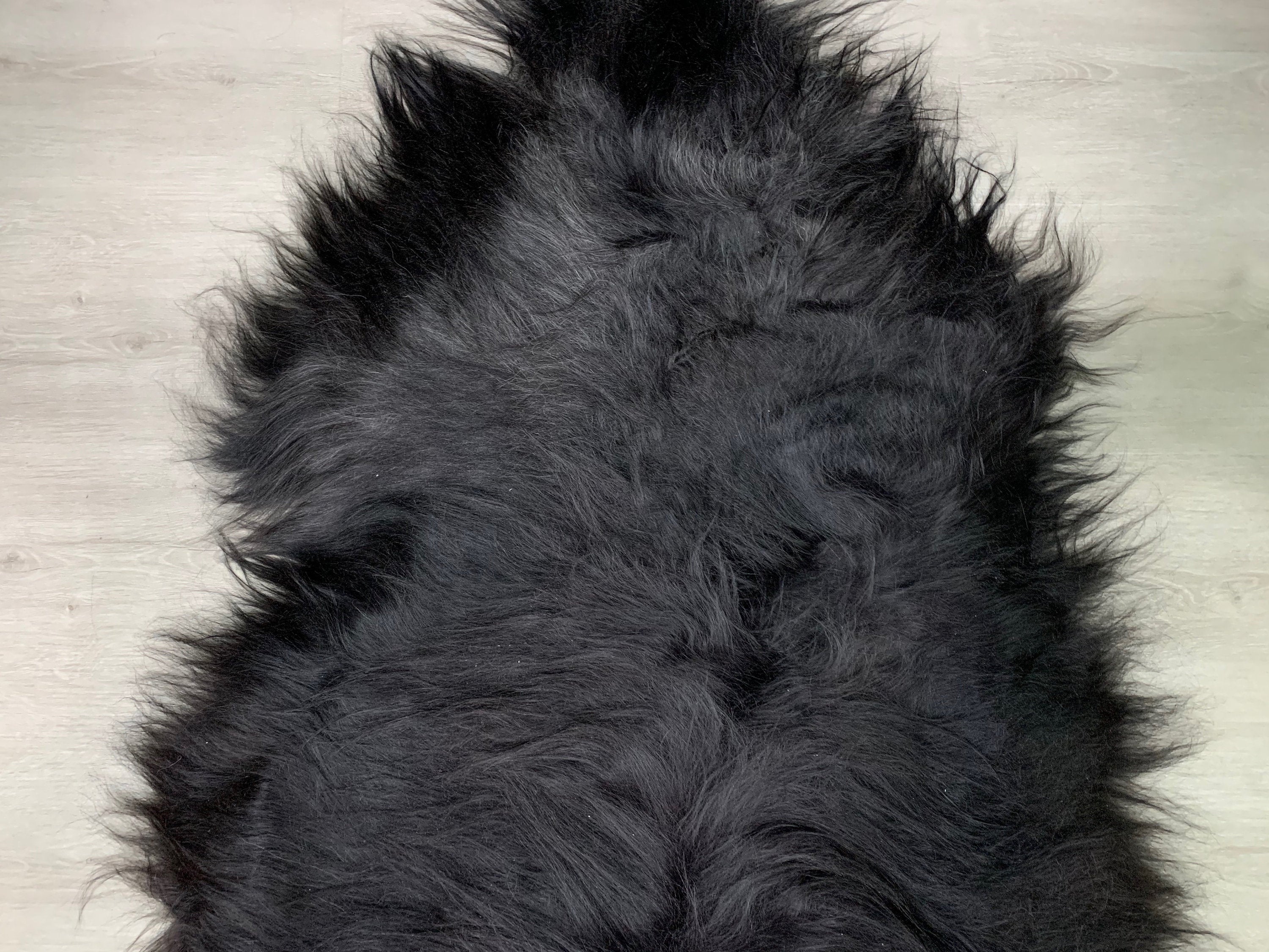 Huge Genuine Icelandic sheepskin rug | fur throw pelt rug | beautiful black natural color * sheepskin pet bed comfort blanket * seat cover