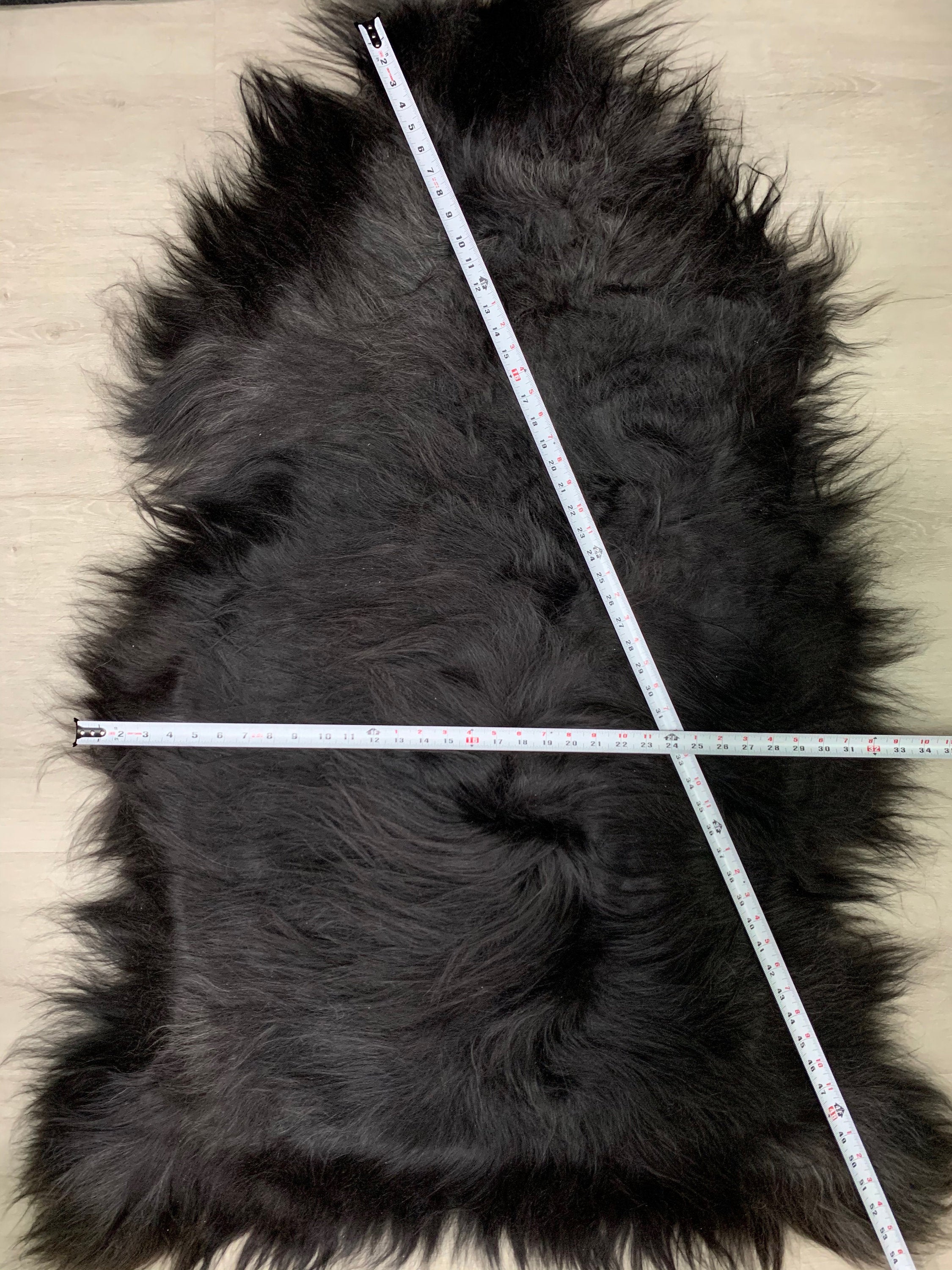 Huge Genuine Icelandic sheepskin rug | fur throw pelt rug | beautiful black natural color * sheepskin pet bed comfort blanket * seat cover