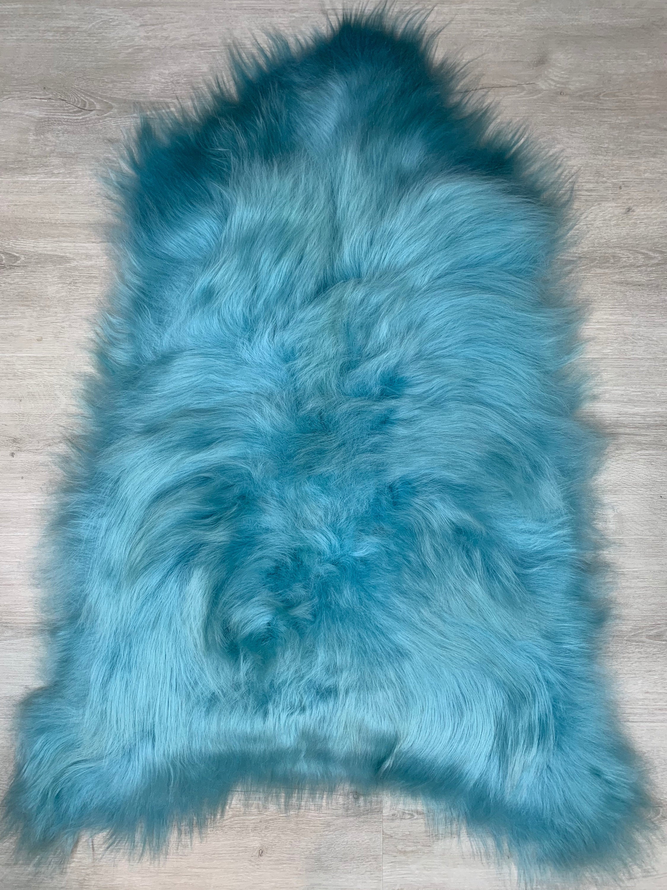 Icelandic Turquoise Blue Sheepskin Rug Pelt / Genuine Sheepskin Turquoise Rug Seat Cover Throw