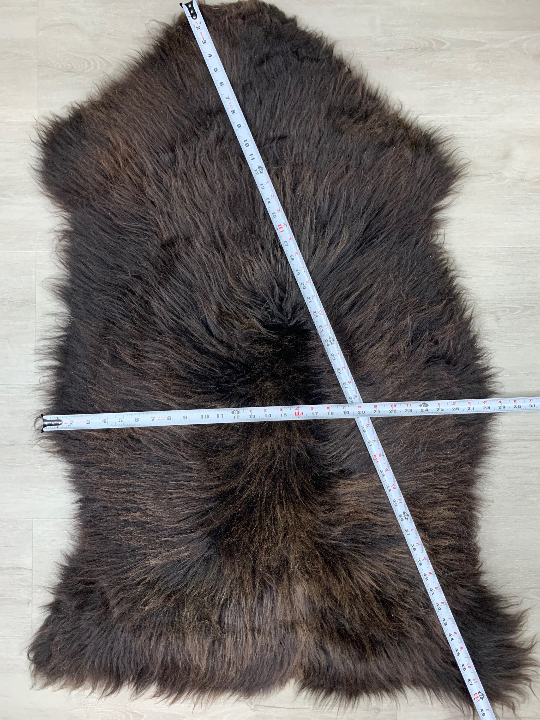 Genuine Sheepskin Rug / Beautiful Brown SHEEPSKIN Natural Color / Sheepskin Seat Cover