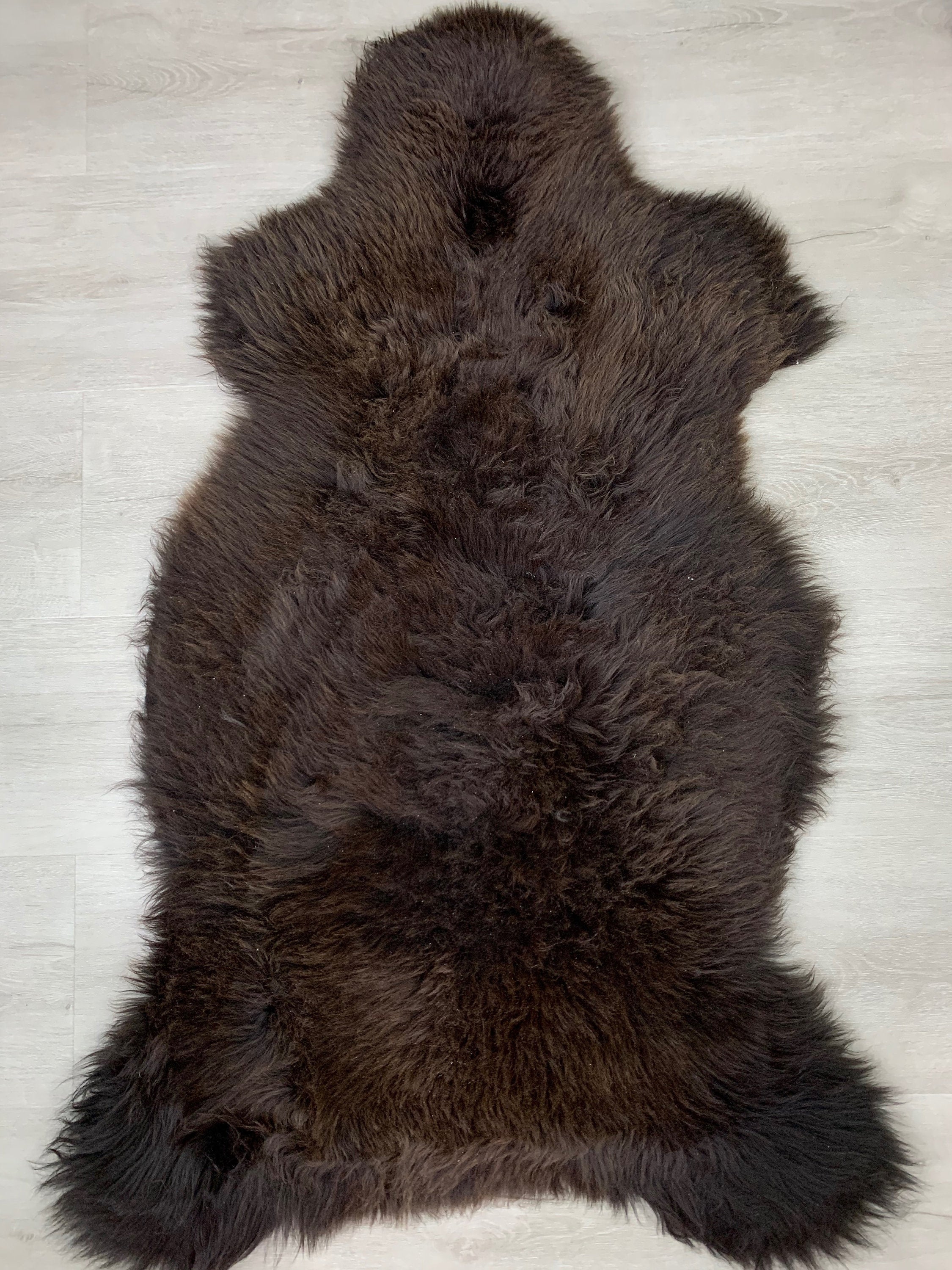 Beautiful Natural Braun Sheepskin Rug * Genuine Natural Seat Cover* Comfort Pet Bed