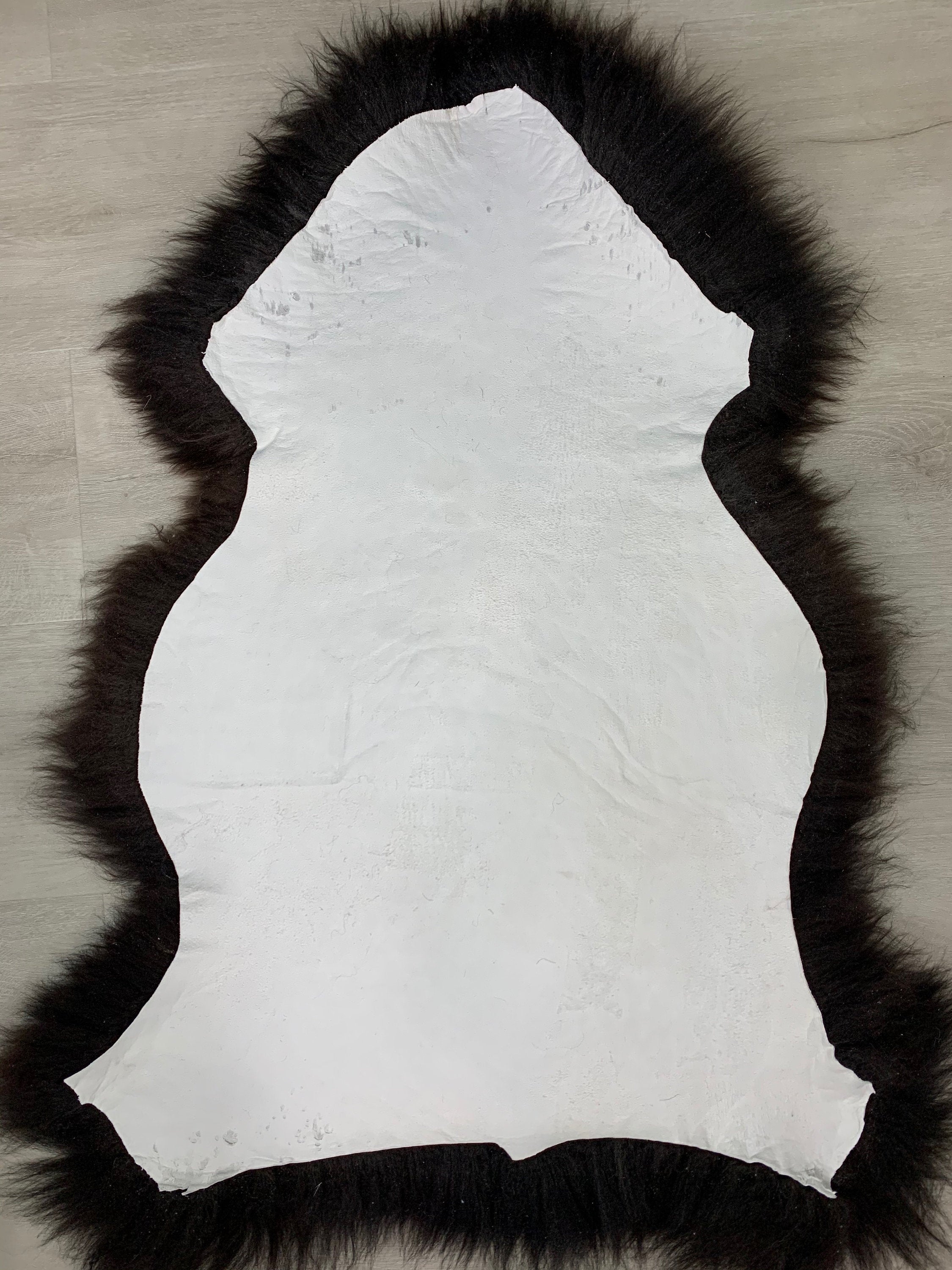 Sheepskin / Sheepskin Brown Rug Pelt / Genuine Natural Sheepskin Soft Seat Cover Pet Bed Throw