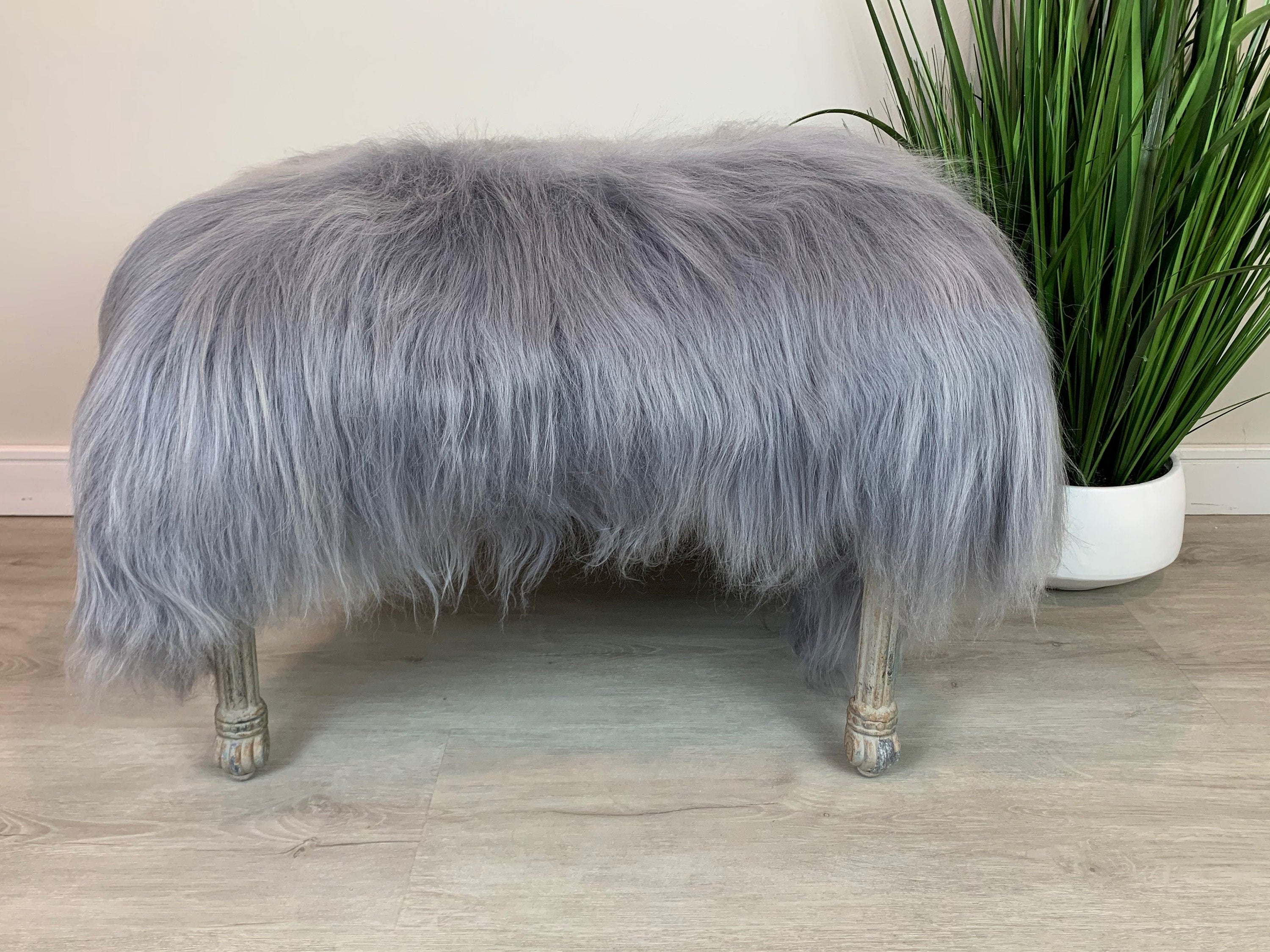 Genuine Dyed Silver Gray Sheepskin Rug Icelandic Sheepskin Seat Cover Pet Bed Throw