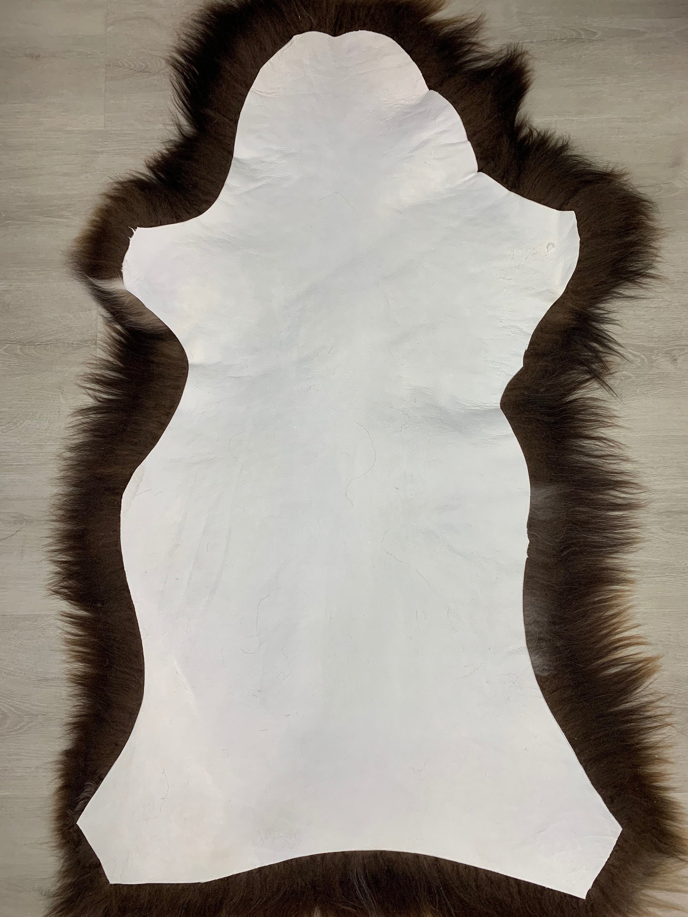 Icelandic Brown Sheepskin Rug Pelt Genuine Sheep Skin Pelt Seat Cover Pet Bed Throw