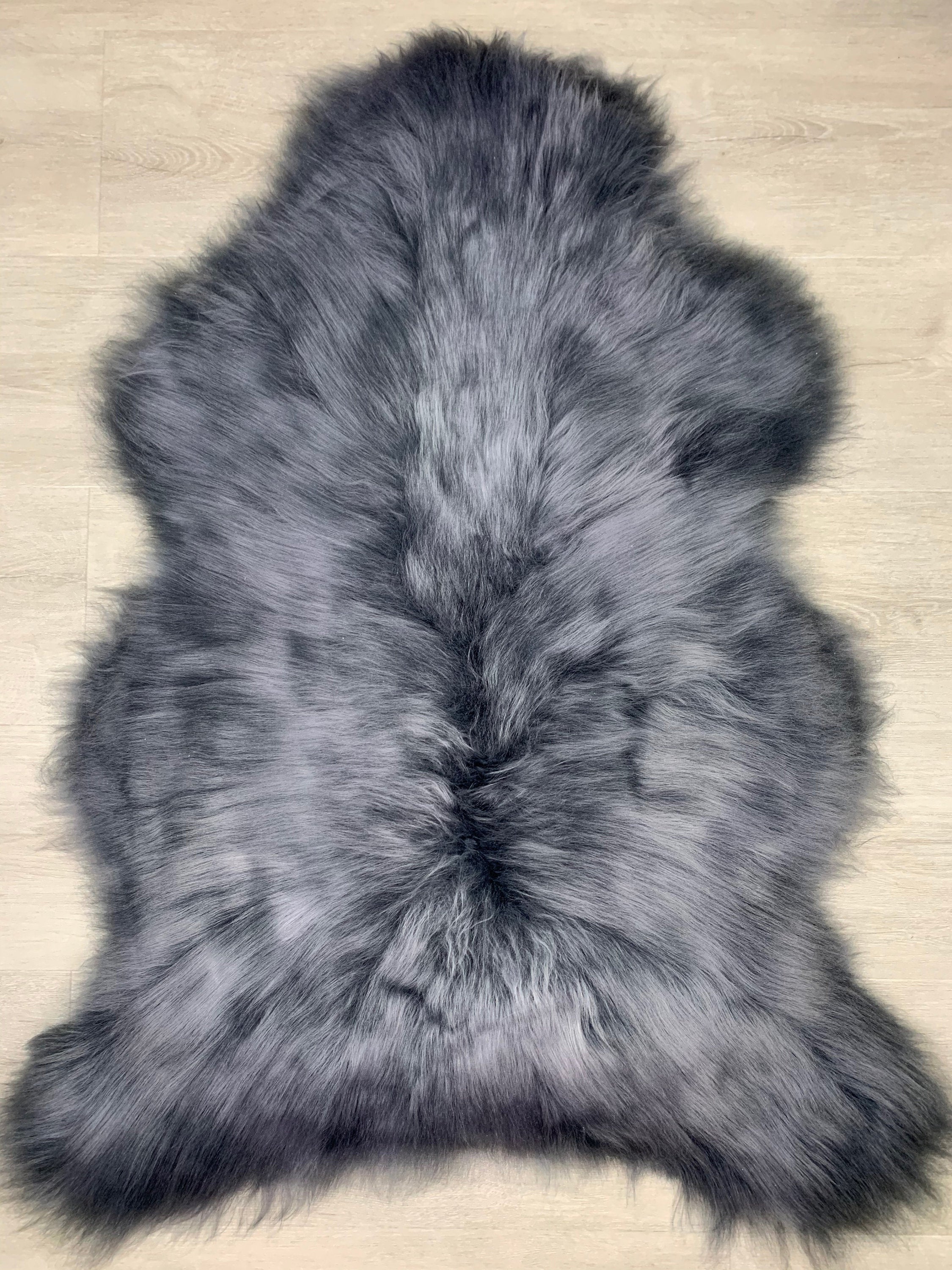 New Real Genuine Icelandic Sheepskin Rug Pelt Dyed Gray Graphite Color Very Soft