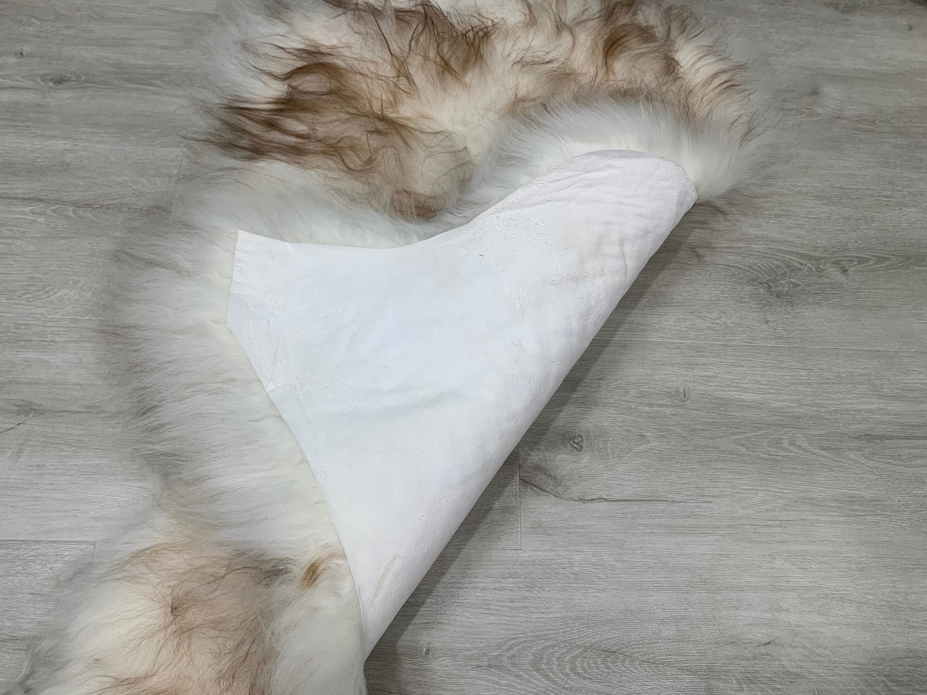 Tanning Brown Iceland Sheepskin Rug * Genuine Sheepskin Rug Fur Throw * Natural Animal Hide Pelt * Sheepskin Seat Cover * Cat Dog Pet Bed