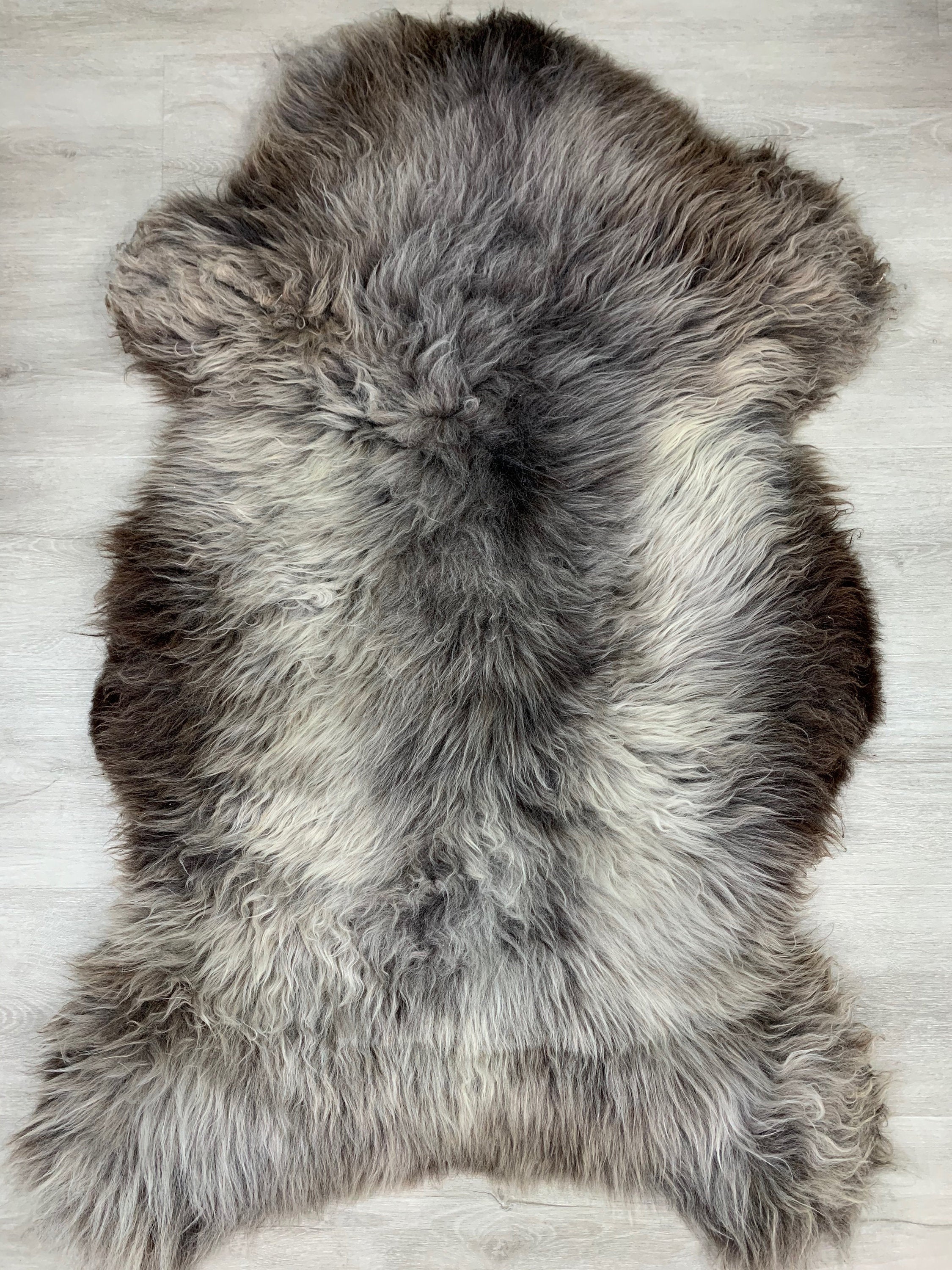 Huge Beautiful Creamy Brown Beige Sheepskin Rug Pelt Genuine Natural Soft Best Seat Cover Leather Motorcycle Pet Bed Throw