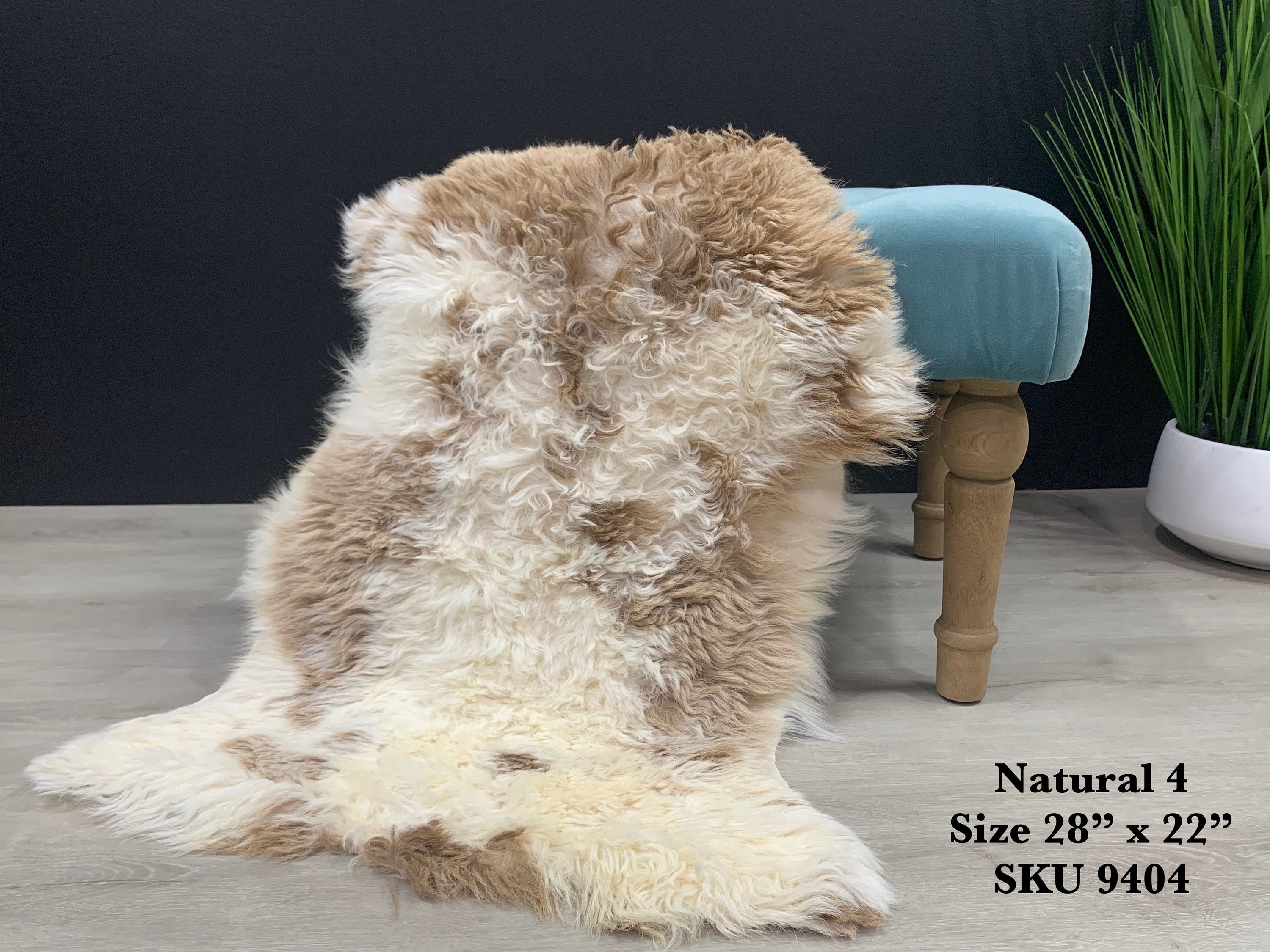 Tibetan Sheepskin Rug Pelt / Genuine Sheepskin / Natural Sheepskin Pelt Colors / Sheepskin Seat Cover / Real Sheepskin Pelt Sheep skin Throw